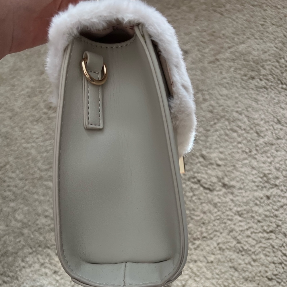NWT ALDO White Faux Fur Women's Bag - Picture 7 of 7